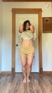 Jade Chynoweth feet photo thumbnail