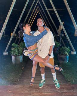 Jade Chynoweth feet photo thumbnail