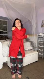 Jade Chynoweth feet photo thumbnail