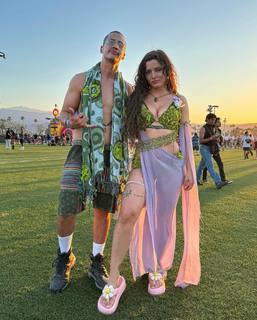 Jade Chynoweth feet photo thumbnail