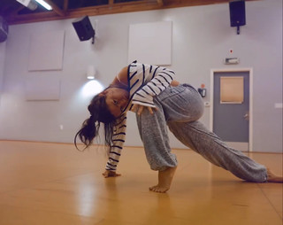 Jade Chynoweth feet photo thumbnail