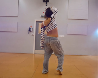 Jade Chynoweth feet photo thumbnail