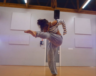 Jade Chynoweth feet photo thumbnail