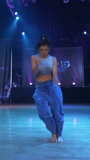 Jade Chynoweth feet photo thumbnail