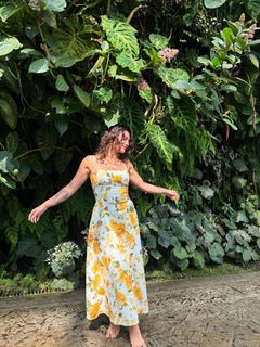 Jade Chynoweth feet photo thumbnail