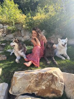 Jade Chynoweth feet photo thumbnail