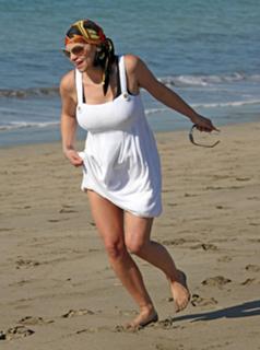 Jade Goody feet photo 3