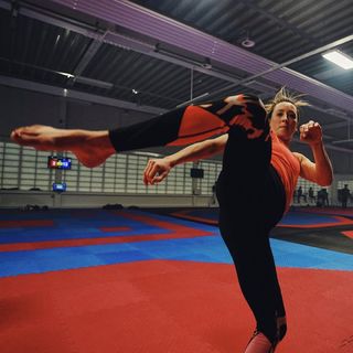 Jade Jones feet photo 7