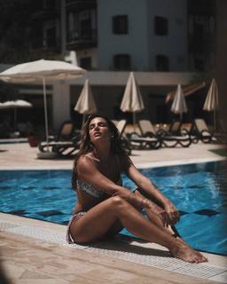 Jade Leboeuf feet photo 17