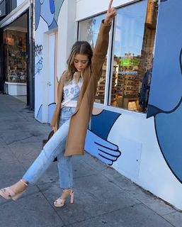 Jade Pettyjohn feet photo thumbnail