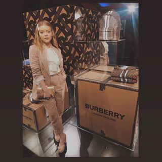 Jade Pettyjohn feet photo thumbnail