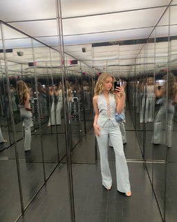 Jade Pettyjohn feet photo thumbnail