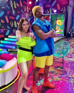 Jade Picon feet photo thumbnail