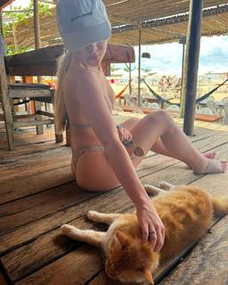 Jade Picon feet photo thumbnail