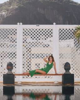Jade Picon feet photo thumbnail
