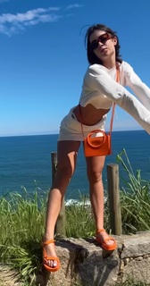 Jade Picon feet photo thumbnail