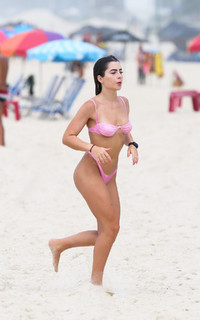Jade Picon feet photo thumbnail