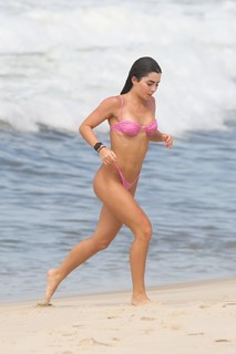 Jade Picon feet photo thumbnail