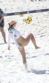 Jade Picon feet photo thumbnail