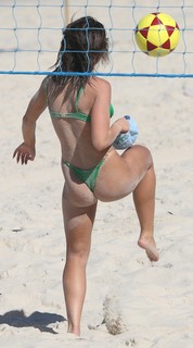 Jade Picon feet photo thumbnail