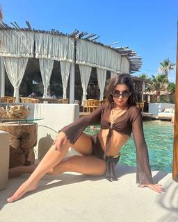 Jade Picon feet photo thumbnail