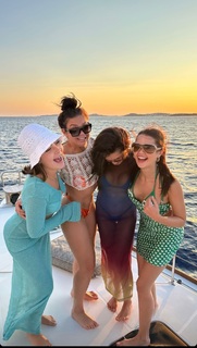Jade Picon feet photo thumbnail
