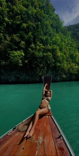 Jade Picon feet photo thumbnail