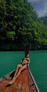 Jade Picon feet photo thumbnail