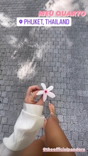 Jade Picon feet photo thumbnail