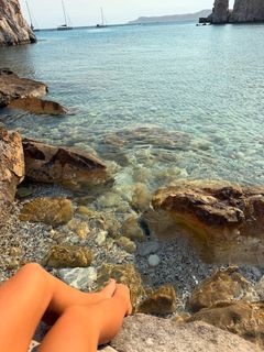 Jade Picon feet photo thumbnail