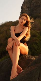 Jade Picon feet photo thumbnail