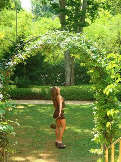 Jade Picon feet photo thumbnail