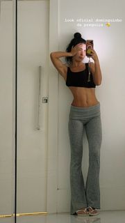 Jade Picon feet photo thumbnail