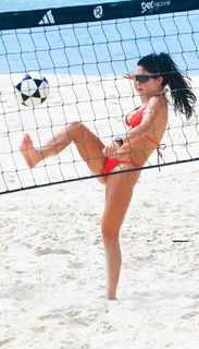 Jade Picon feet photo thumbnail