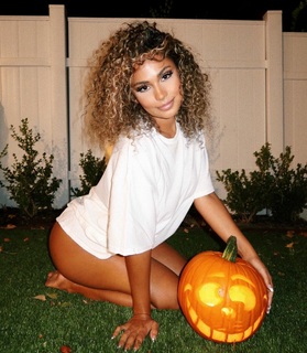 Jade Ramey feet photo 2
