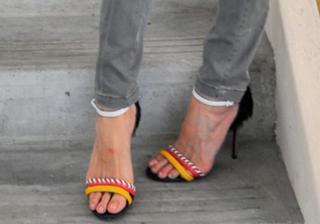 Jade Seah feet photo 1