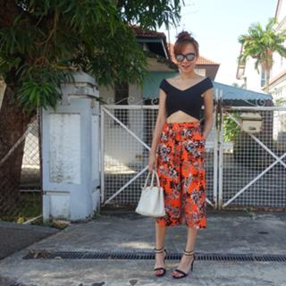 Jade Seah feet photo 1