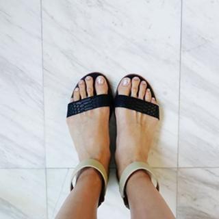 Jade Seah feet photo 11