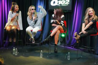 Jade Thirlwall feet photo thumbnail