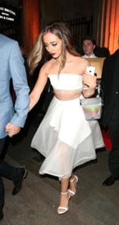 Jade Thirlwall feet photo thumbnail