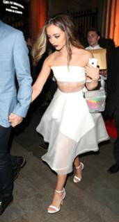 Jade Thirlwall feet photo thumbnail