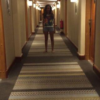 Jade Thirlwall feet photo thumbnail