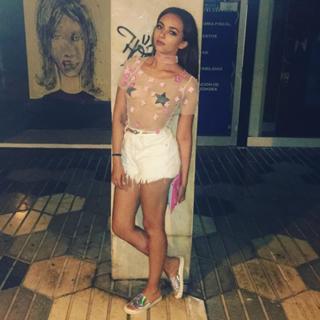 Jade Thirlwall feet photo thumbnail