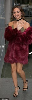 Jade Thirlwall feet photo thumbnail