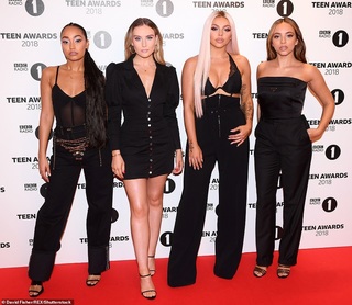 Jade Thirlwall feet photo thumbnail