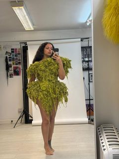 Jade Thirlwall feet photo thumbnail