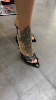 Jade Thirlwall feet photo 12