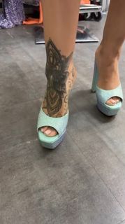 Jade Thirlwall feet photo 10