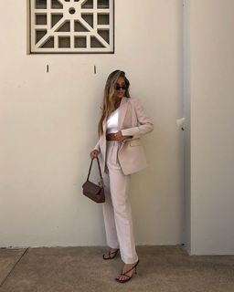 Jade Tuncdoruk feet photo 19