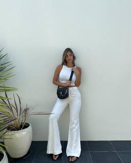 Jade Tuncdoruk feet photo 7